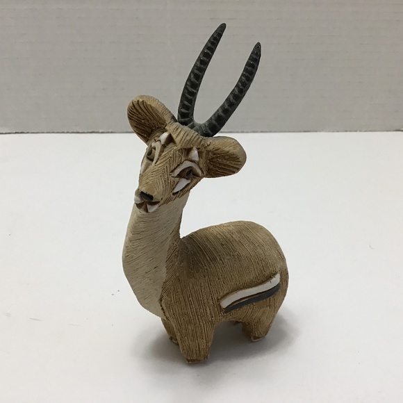 Artesania Rinconada GAZELLE 4.75" Clay Figurine SIGNED - Picture 1 of 7
